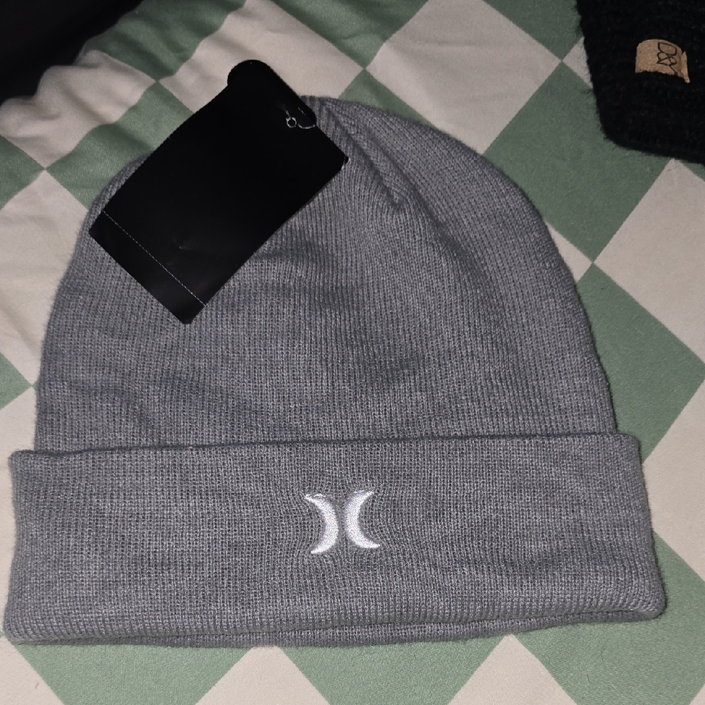 Hurley Light Gray Knit Beanie